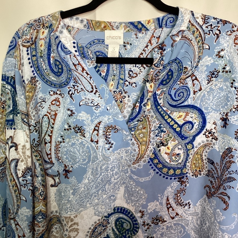Chico's plus size 3 16 18 2X Blue and White Asymmetrical Tunic Fall Top - Picture 9 of 16